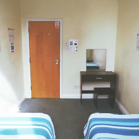 Hostel The Queens Bristol