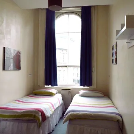 The Queens Hostel Bristol